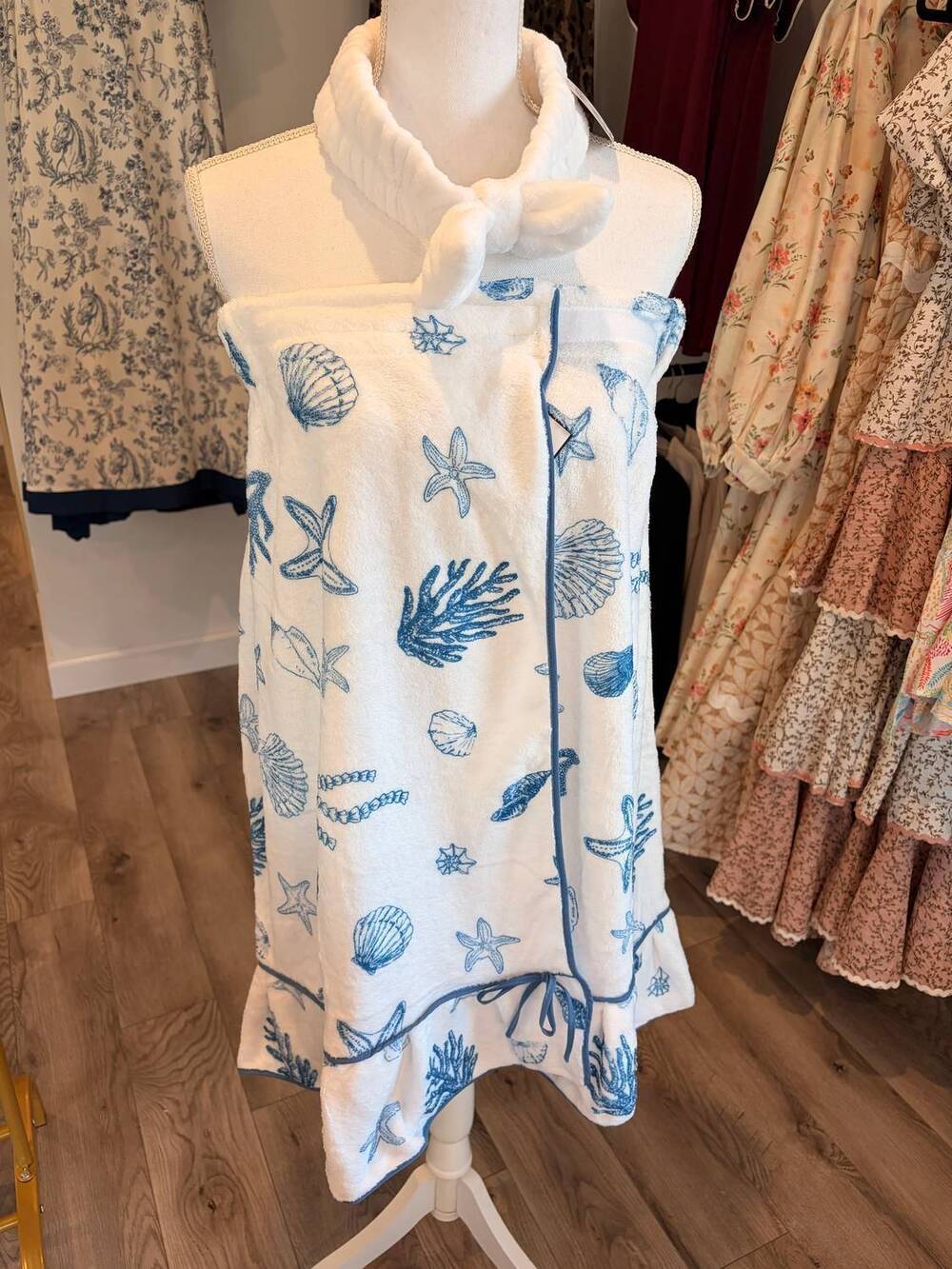 NEW BELLA SLEEP + SPA women's the seaside haven spa wrap in white